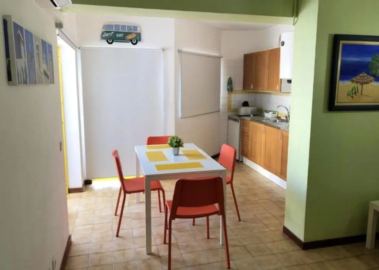 Charming Apartment With Balcony In Portimao, 55 Sqm, Pool View Πορτογαλία