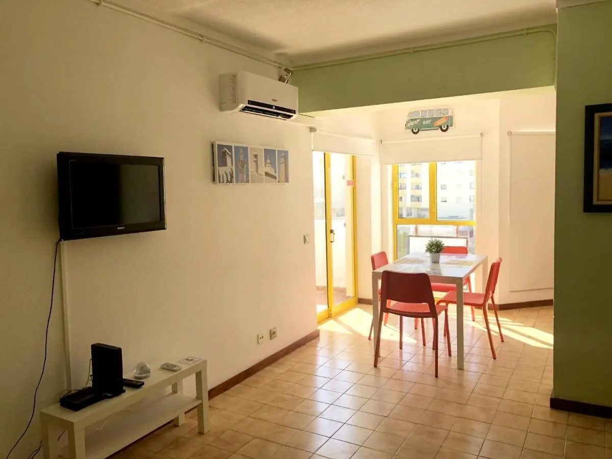 Charming Apartment With Balcony In Portimao, 55 Sqm, Pool View