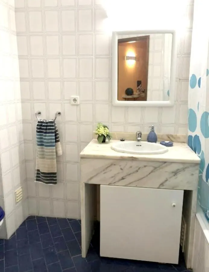 Charming Apartment With Balcony In Portimao, 55 Sqm, Pool View 0*,  Πορτογαλία