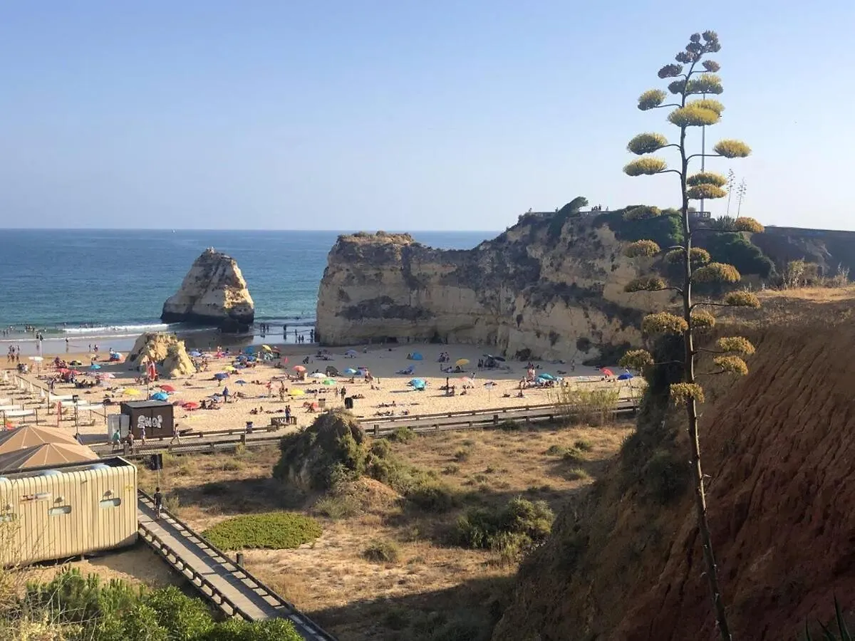 Charming Apartment With Balcony In Portimao, 55 Sqm, Pool View Portimao